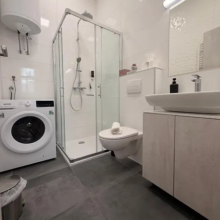 Stadium Apartma *